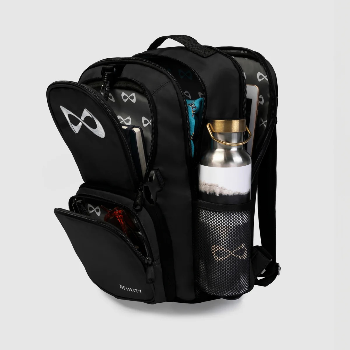 Nfinity Petite Backpack v černé barvě